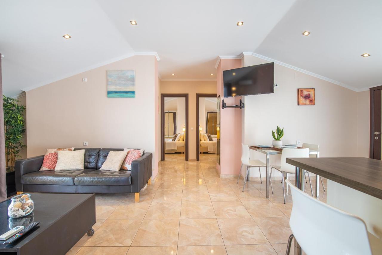 Galini Beach Studios And Penthouse Mesongí المظهر الخارجي الصورة