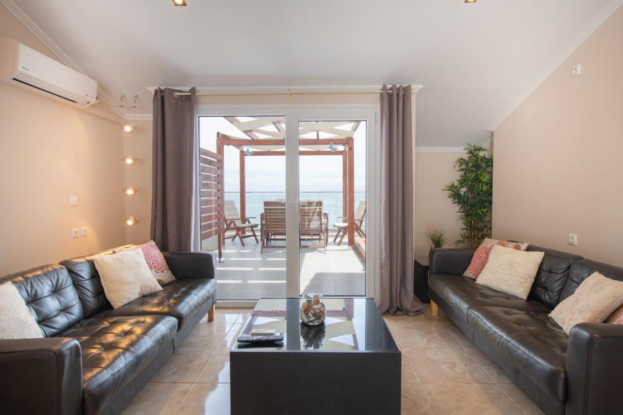 Galini Beach Studios And Penthouse Mesongí المظهر الخارجي الصورة